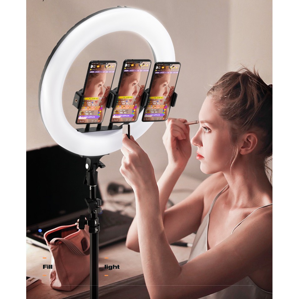 ĐÈN LIVESTREAM CHỤP HÌNH SẢN PHẨM QUAY VIDEO,TIKTOK, BIGO, KẸP 3 ĐIỆN THOẠI 54CM