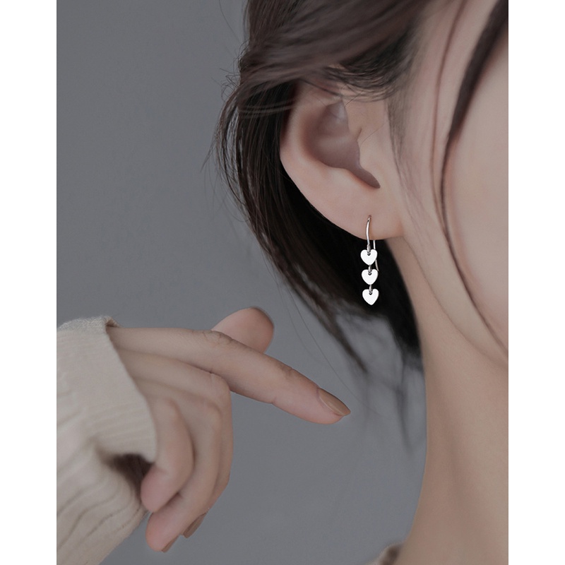 Bông Tai Nữ Cao Cấp ERASHOP 079602 - Móc Ba Trái Tim Nhỏ Gọn, Đơn Giản, Phù Hợp Hằng Ngày, Đi Học, Siêu Rẻ Đẹp