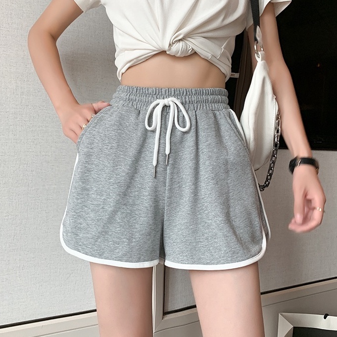 Quần short thể thao năng động cho nữ