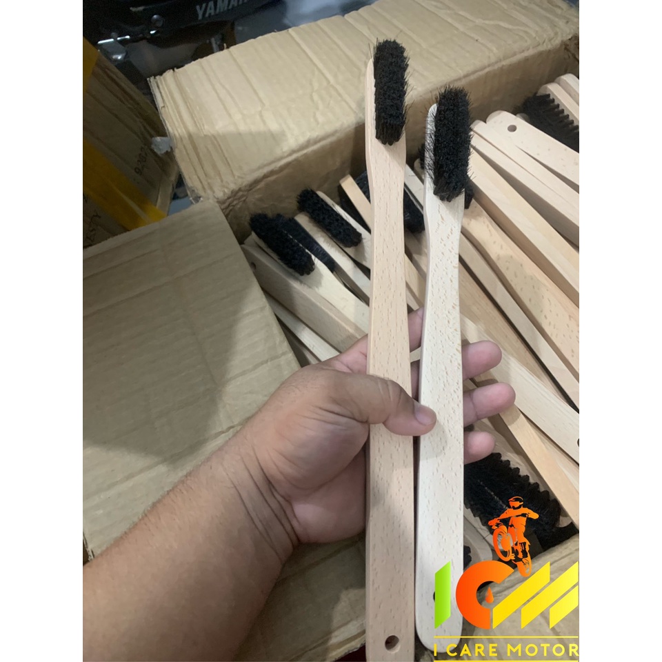 Cọ Bàn Chải Lông Lợn Càn Gỗ Dài