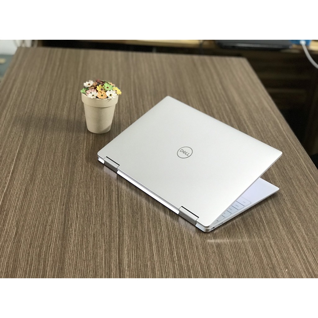 Laptop Dell XPS 7390 2-in-1