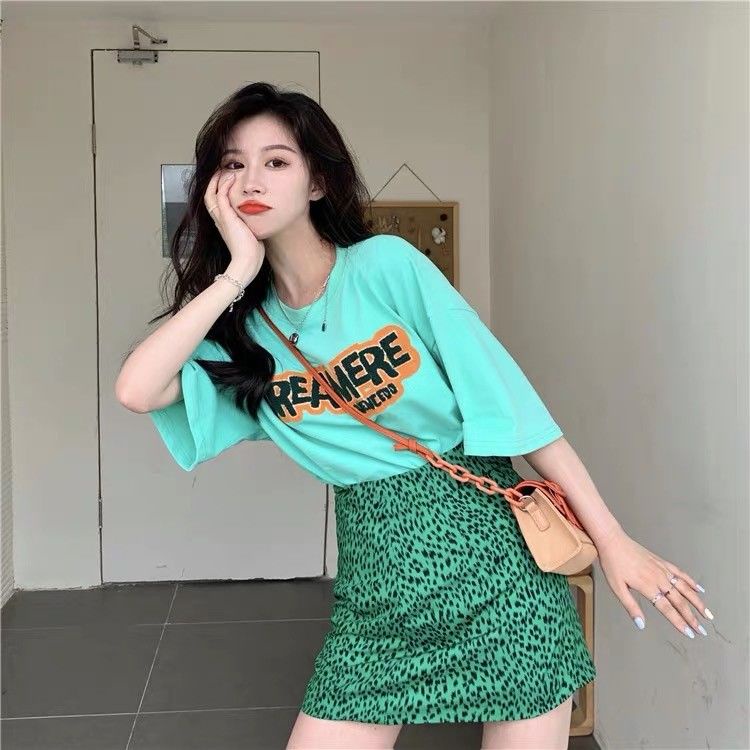 Áo Thun Cổ Tròn Dáng Rộng Thêu Chữ Cá Tính Phong Cách Hàn Quốc