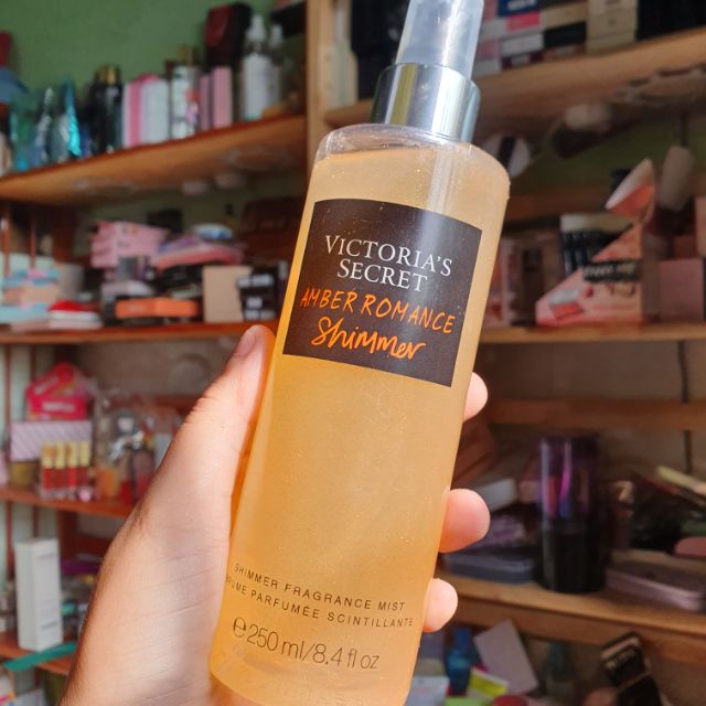 Xịt Vic Nhũ Kim Tuyến mẫu mới