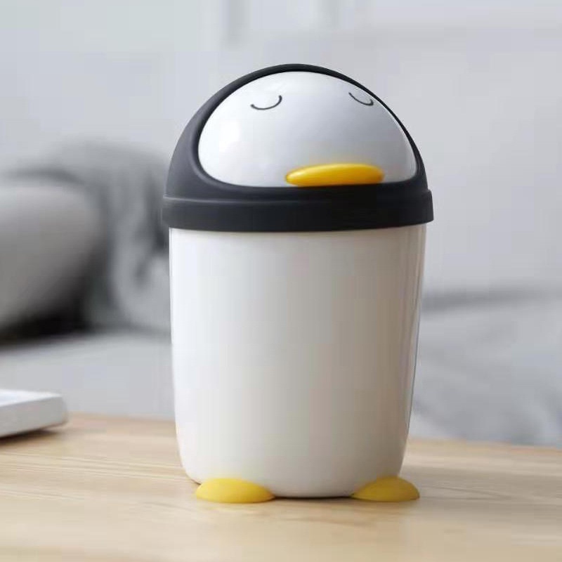 Thùng rác để bàn hình chim cánh cụt dễ thương
