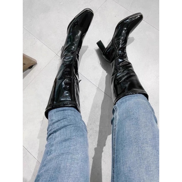 BOOTS DA BÓNG ĐEN CỔ CAO ĐẾ VUÔNG 7CM