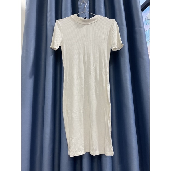 Đầm midi cổ lọ, thun gân F21 chuẩn VNXK