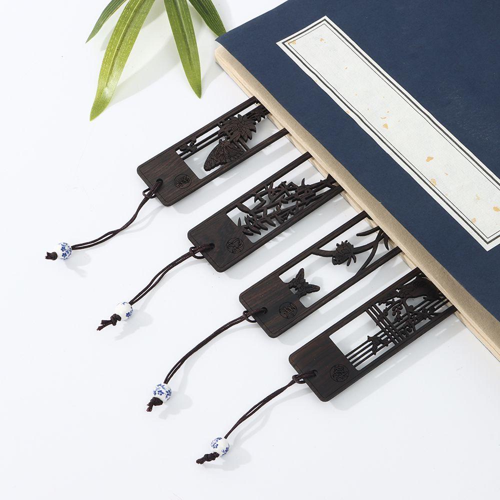 Thẻ Đánh Dấu Trang Sách Bằng Gỗ Đàn Hương Đục Lỗ Làm Thủ Công Cho Học Sinh