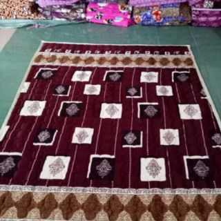 Thảm trải giường