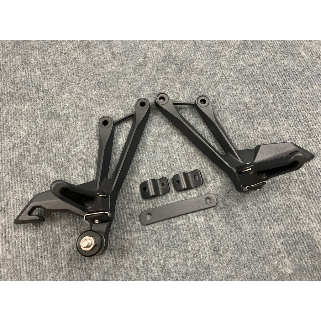 Gác Chân Z1000 Cho Winner Lắp Như Zin