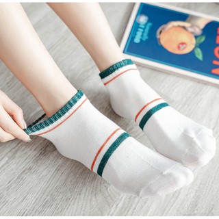 Vớ cổ ngắn sọc ngang