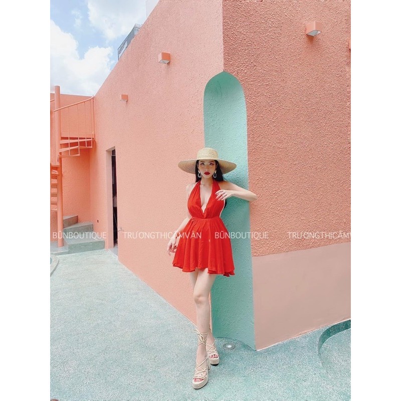 [FOLLOW GIẢM 10K] Váy Cổ Yếm Quyến Rũ Hở Lưng Dáng Ngắn | BigBuy360 - bigbuy360.vn
