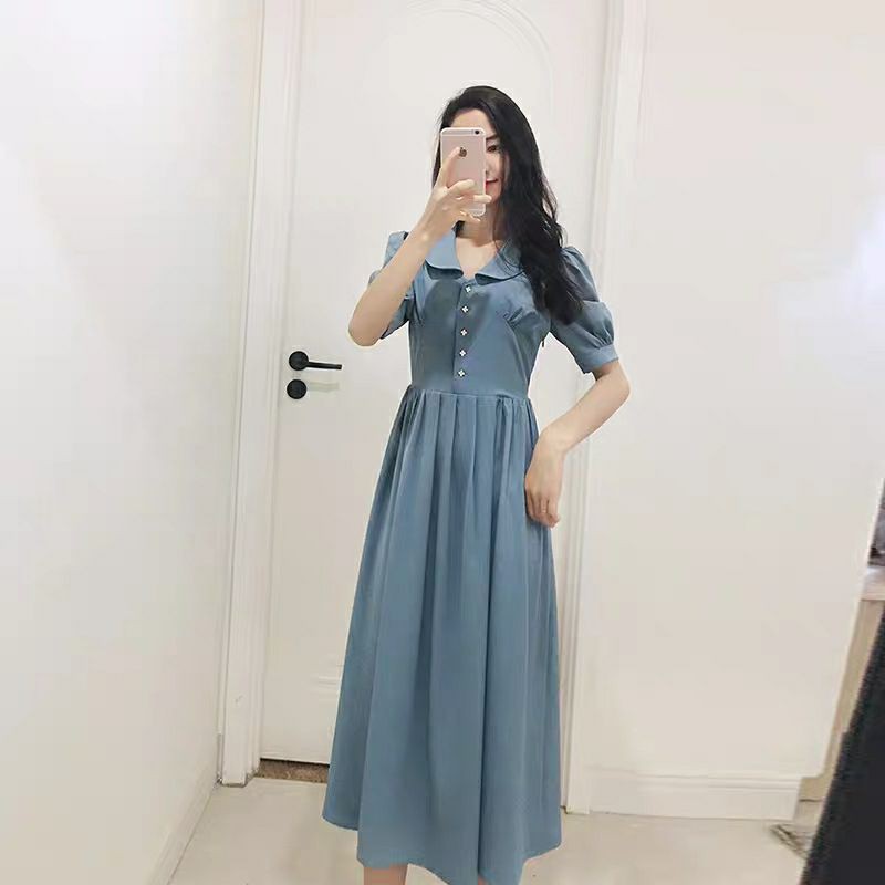 Váy màu xanh dáng A tay ngắn. Đầm A tay ngắn cổ tròn.