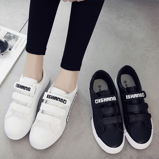 Giày sneaker nữ