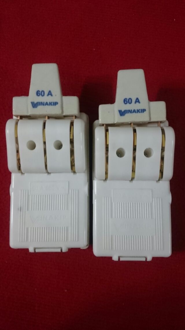 Cầu dao 3 pha vinakip 30A