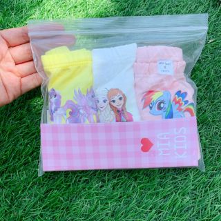 Combo quần chip bé gái