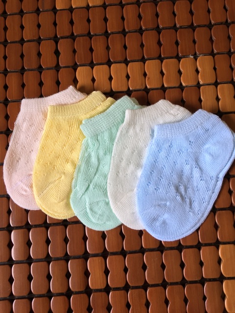 Tất lưới thông hơi cho bé trai bé gái sơ sinh