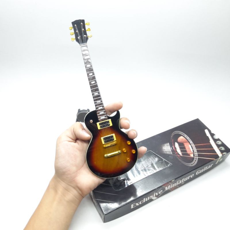 Miniature Gibson Lespaul Slash Guitar