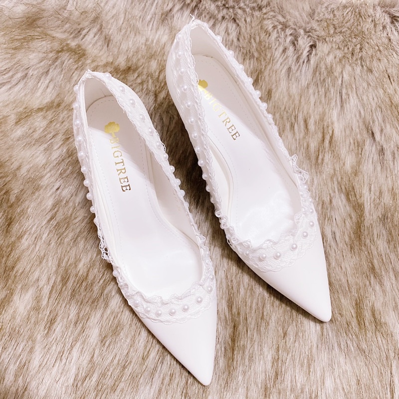 GIÀY CƯỚI VIỀN REN NGỌC CAO CẤP CÓ SẴN