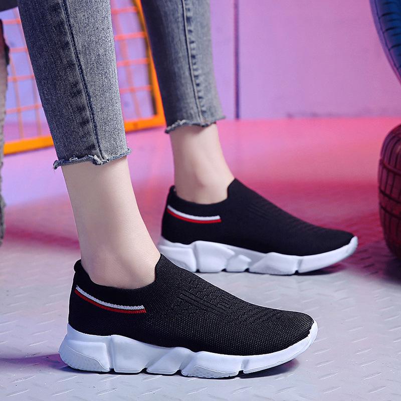 Giày Thể Thao Thoáng Khí Năng Động Có Size Lớn Cho Nữ