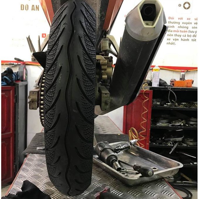 Cặp Vỏ Maxxis 70 - 80/90-17 gai Kim Cương " không ruột " cho xe số size 17