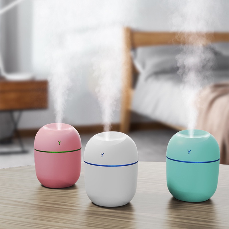 Máy điều ẩm mini Fnelse 220ml sạc USB đặt trên xe hơi
