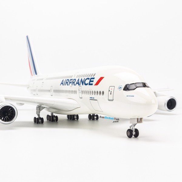 Mô hình máy bay lắp ráp có đèn led Air France Airbus A380 47cm Everfly