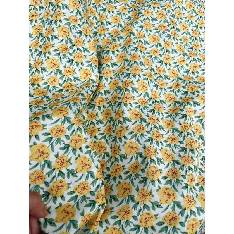 vải thô cotton mềm mịn máy may đồ mẹ bé mẫu hoa sam