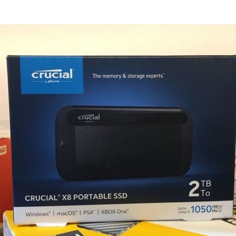 Ổ cứng lưu trữ SSD Portable Crucial X8 - 2TB