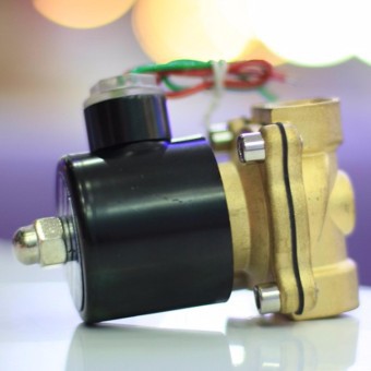 Van điện từ UNID - phi 21, dùng điện 220V - Van đóng khi cắt nguồn điện