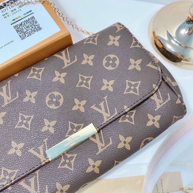 SET TÚI HỌA TIẾT DÂY XÍCH - KÈM VÍ NHỎ