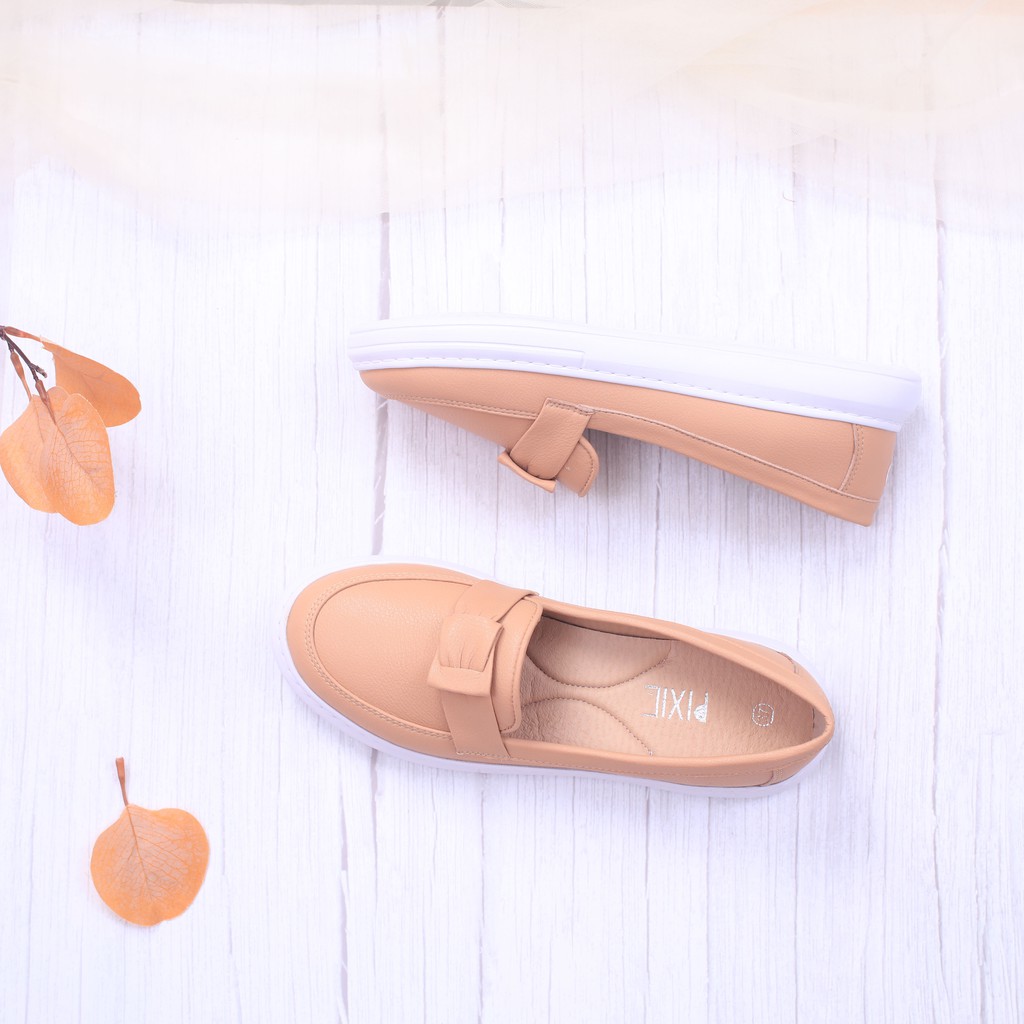 Giày Búp Bê Đế Slipon Siêu Nhẹ Nơ Thắt Pixie X638 | BigBuy360 - bigbuy360.vn