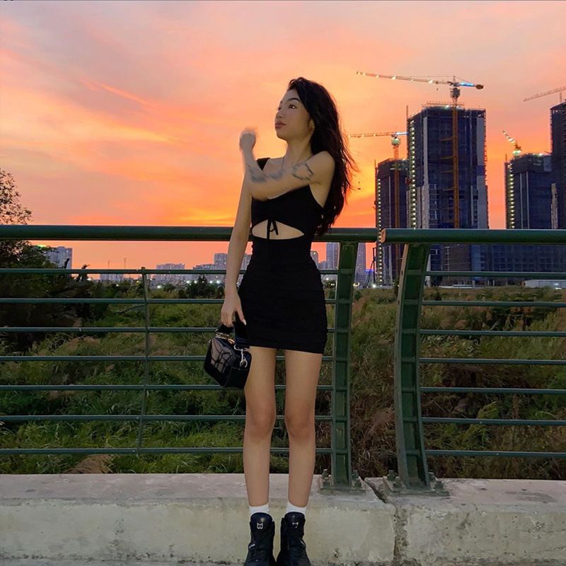 Đầm Body Cut Eo Rút Dây Nhún Ngực Siêu Cá Tính