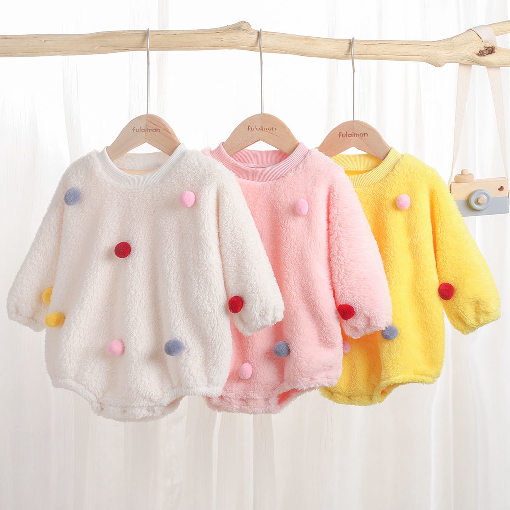 Áo liền quần trang trí chấm bi 3D giữ ấm đáng yêu dành cho bé