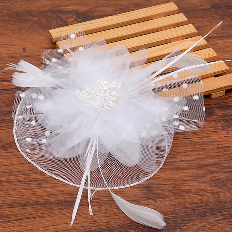 Trâm Cài Tóc Hình Chiếc Nón Đính Lông Vũ Sang Trọng Cho Cô Dâu