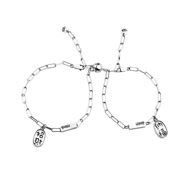 2 Vòng tay tình yêu sành điệu cho cặp đôi