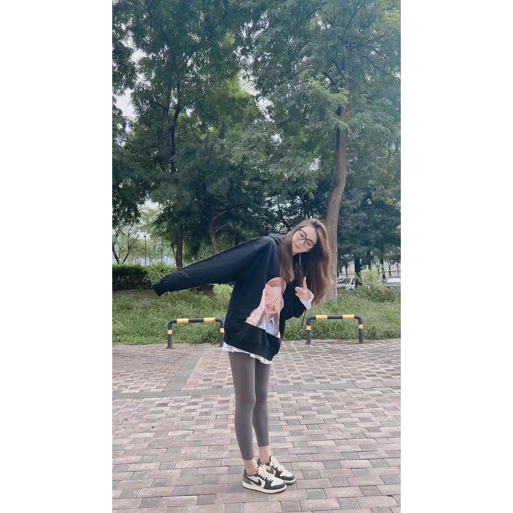 [Nỉ bông cao cấp] Áo hoodie ADLV in hình bé gái cầm bánh donut