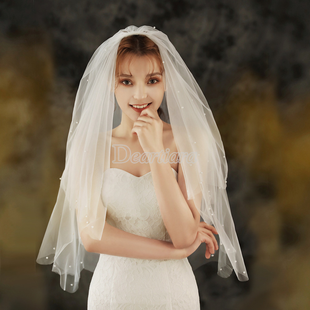 Khăn voan cài tóc phối ngọc trai sang trọng cho cô dâu