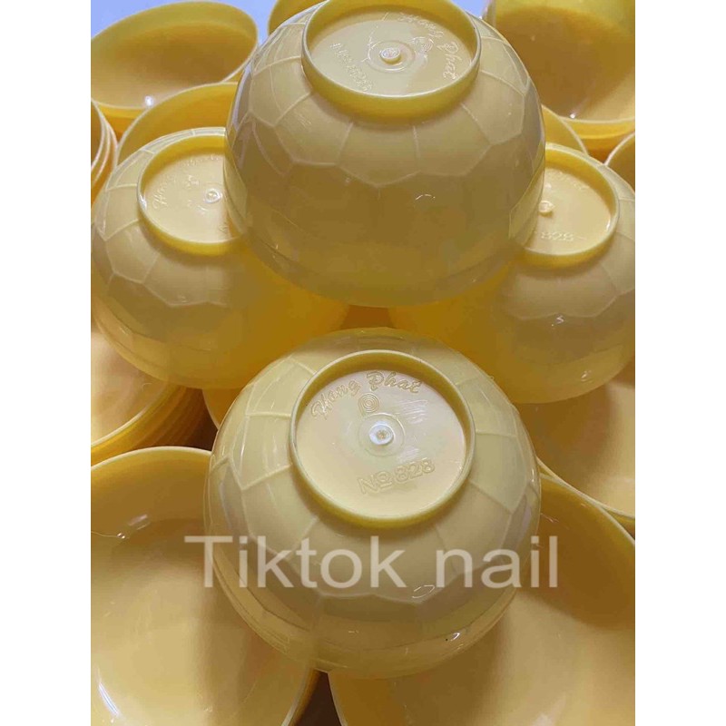 Chén vàng tập vẽ ✍️ dành cho học viên tập làm nail !