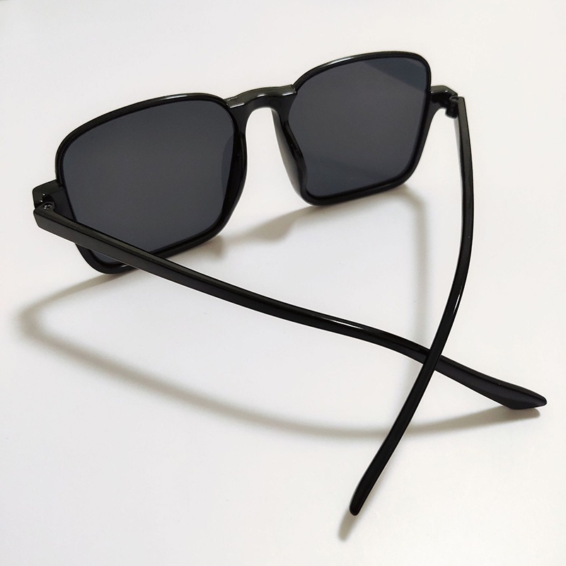 Kính Mát Thời Trang Cho Nam Nữ RYVN