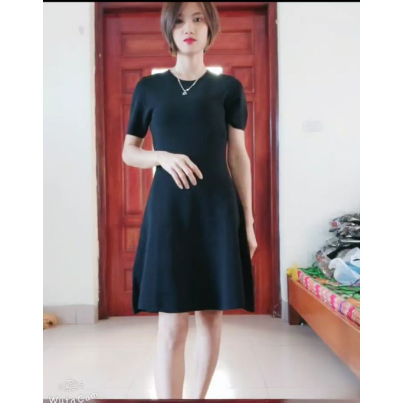 váy len xòe siêu xinh