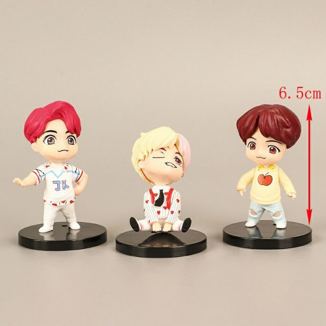 Mô hình chibi BTS × Mattel Pop up store unoff