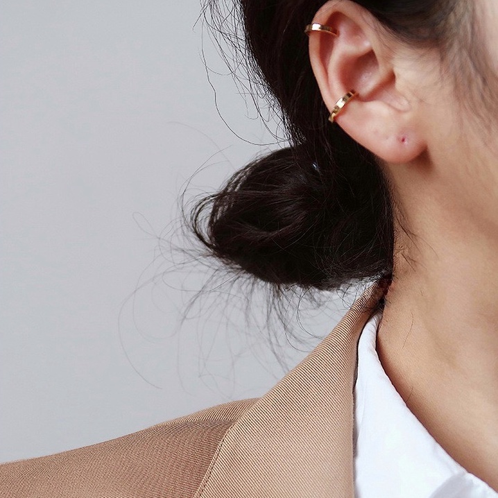 Khuyên tai vành SUMMERY x ZUBE bông tai titan không gỉ mạ vàng 18k