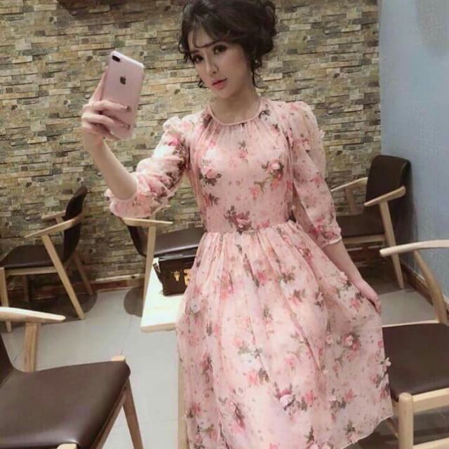 ĐẦM XÒE ĐÍNH HOA