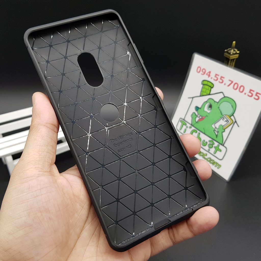 [Ảnh Thật] Ốp Lưng Sony XZ3 Dẻo Carbon Phay Xước Chống Sốc