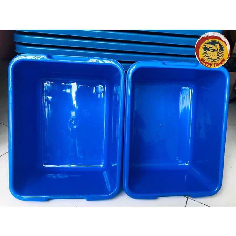 Khay nhựa nuôi cá 10 lit xanh - chất liệu nhựa tốt bền đẹp
