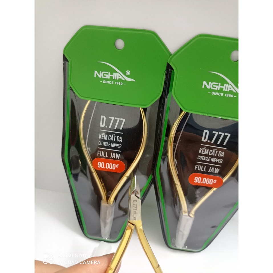 Kềm Nghĩa cắt da D777 mạ vàng, kìm nghĩa nhặt da d777, kềm nghĩa d777