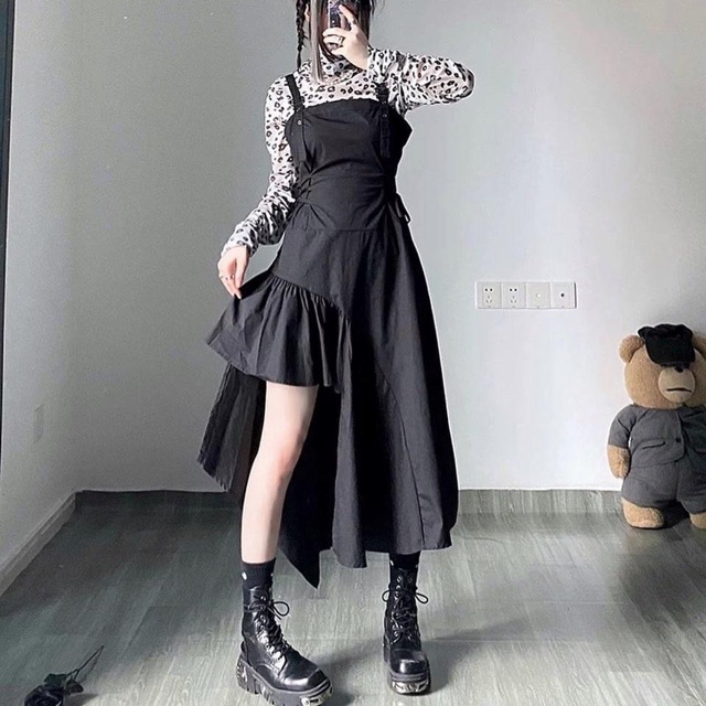 [Mã FAGREAT1505 giảm 8% tối đa 50K đơn 250K] Váy 2 dây thắt eo vạt sole | BigBuy360 - bigbuy360.vn