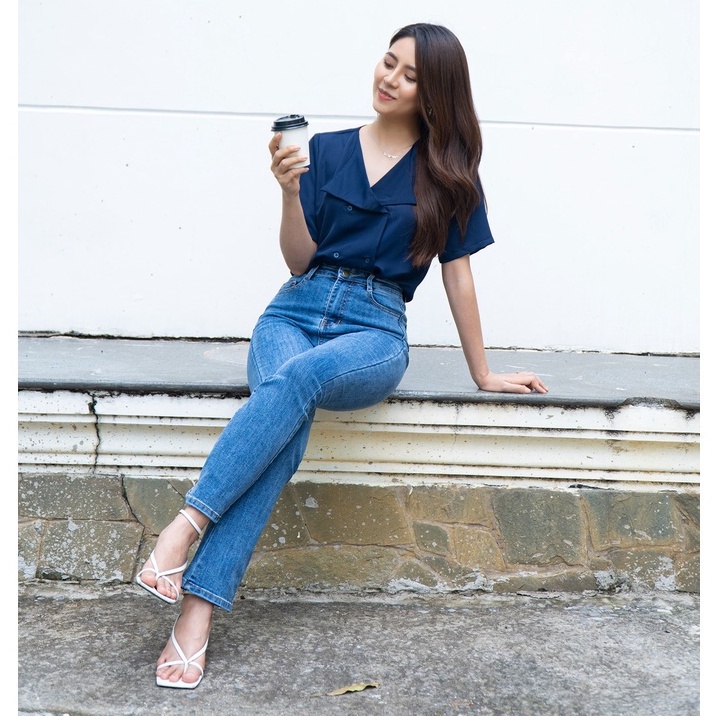 [Mã WABRGUM giảm 10% tối đa 30K đơn 99K] Quần jeans nữ ống loe GUMAC QJC05015 form skiny trẻ trung