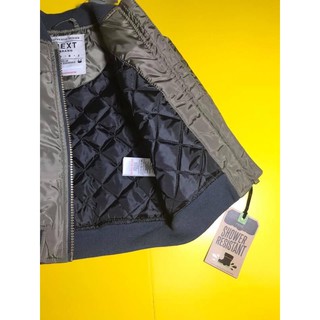 Áo bomber xanh rêu bé trai
