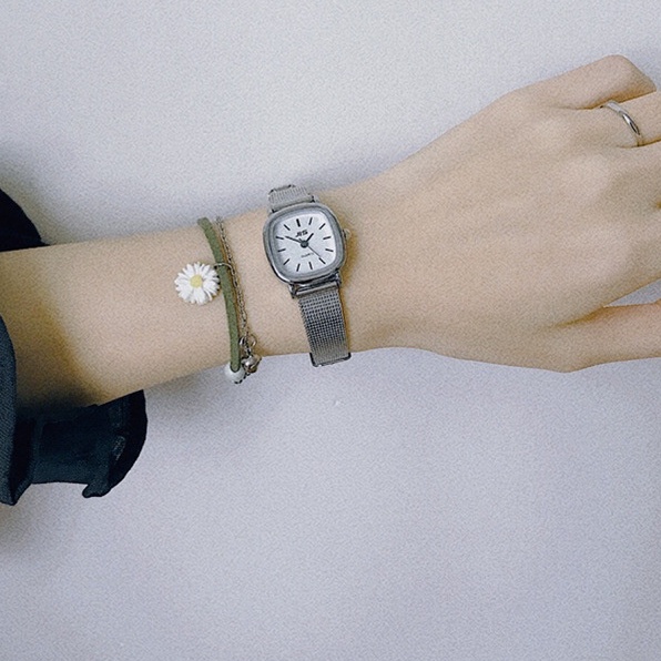 Đồng hồ nữ JIS mặt vuông cá tính, dây thép nhuyễn không gỉ -  Đồng hồ thời trang chính hãng